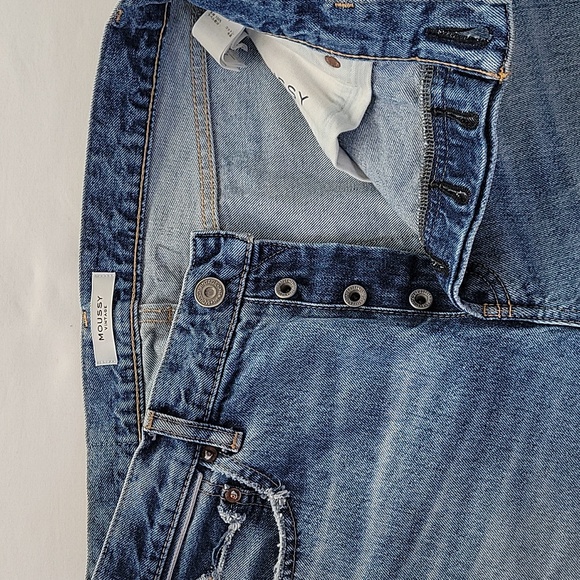 Moussy Vintage Jeans Size 27 Womens Low Rise Loose Fit Straighr Leg - Picture 3 of 9